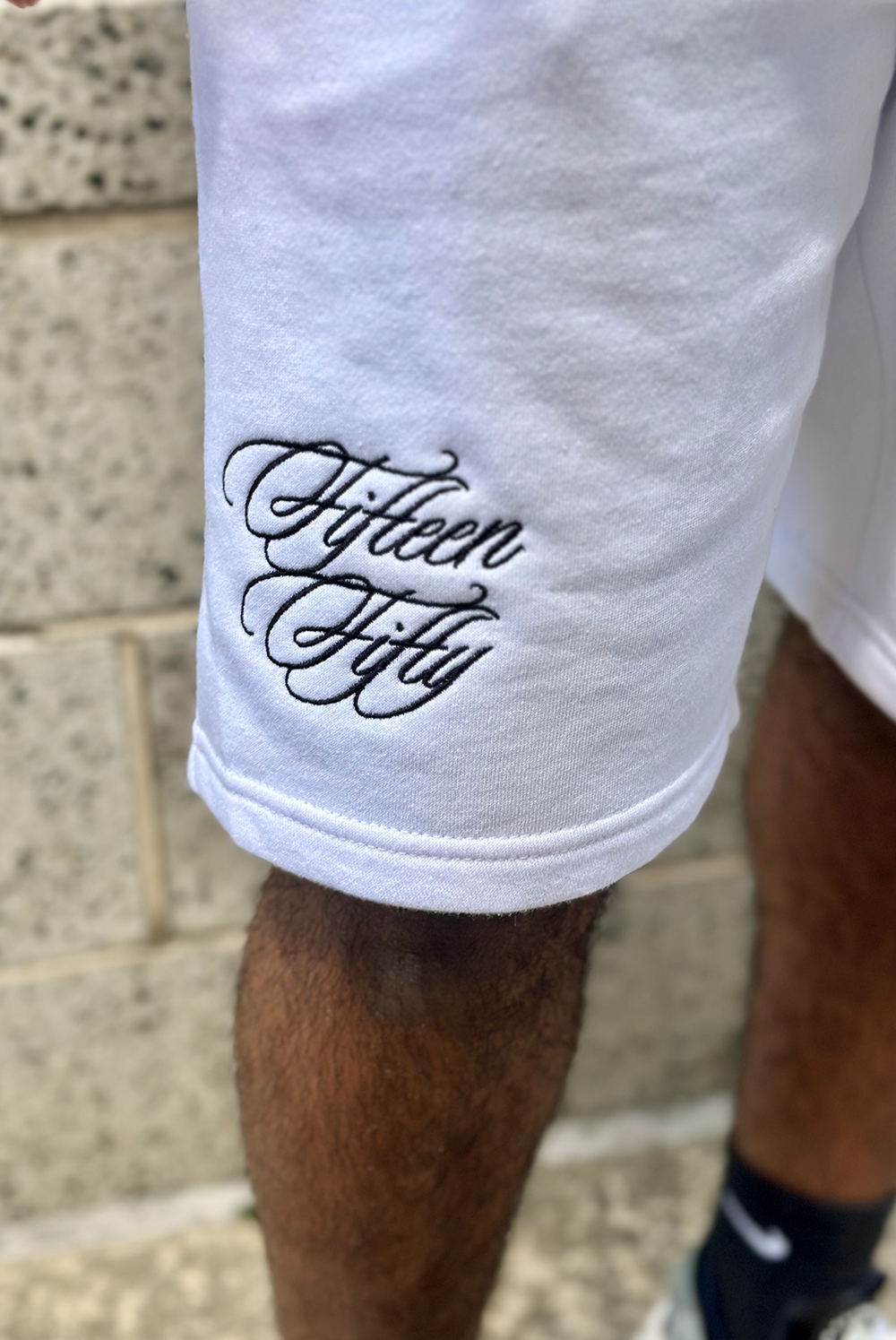 THE VIEW FLEECE SHORTS